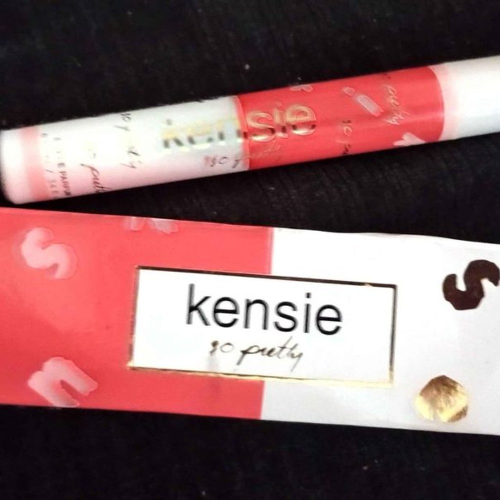 Kensie So Pretty purse spray